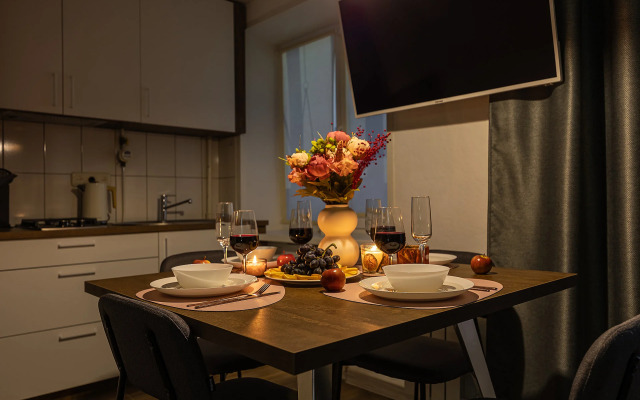 Апартаменты с новым дизайнерским ремонтом