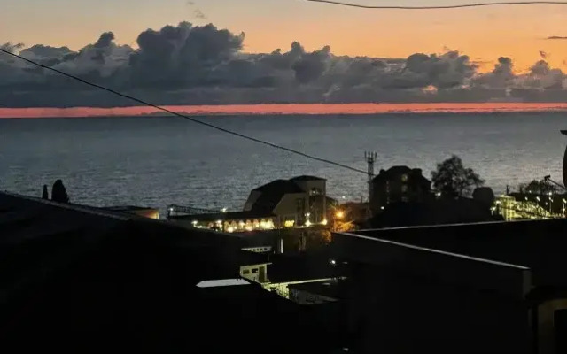 Araik Guest house
