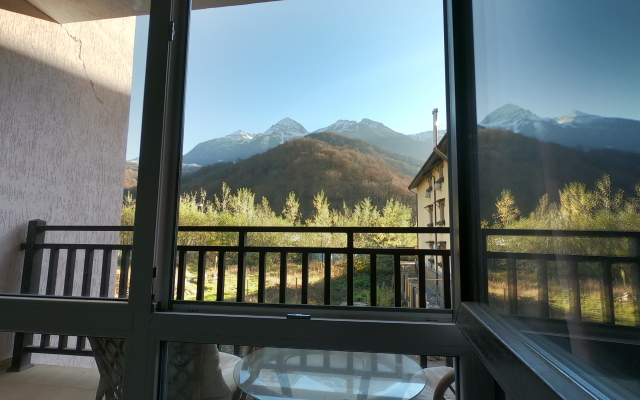 Апартаменты Хелена Скай