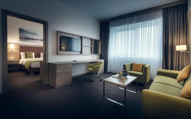 Wyndham Garden Astana Hotel