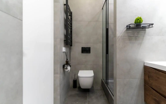 Dvuhehtazhnye Apartamenty s otkrytoj terrasoj na Stachek 62