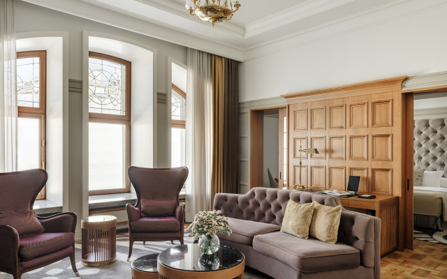 Отель Метрополь