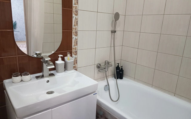 Chistaya, Uyutnaya S Konditsionerom Flat