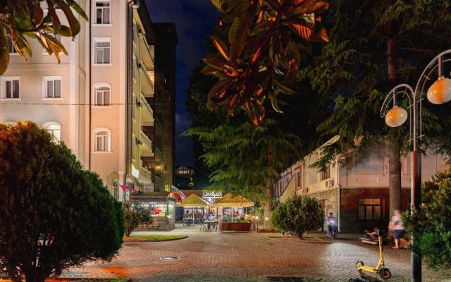 Imperia Hotel