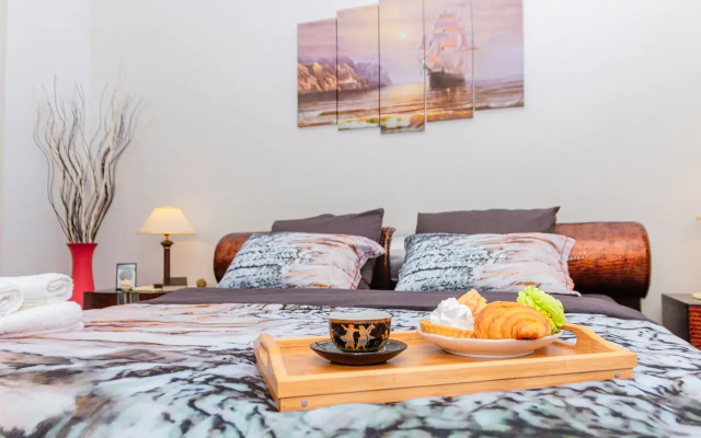 Квартира совpемeннaя тpеxкомнатная