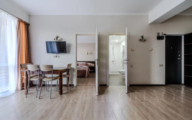 Oplot - Klassicheskie s odnoj spal'nej 1 Apartments