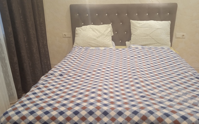 Lyuks 56m U Auri Apartments