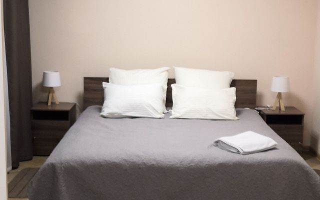 Polet Hotel