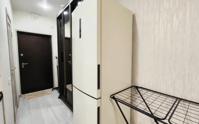 Studiya V Tsentre Zhk Michurinsike Allei Vblizi Zhd Vokzala Apartments