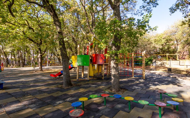 Malakhit Plus Guest House