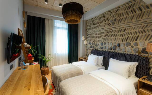 Khedi Hotel
