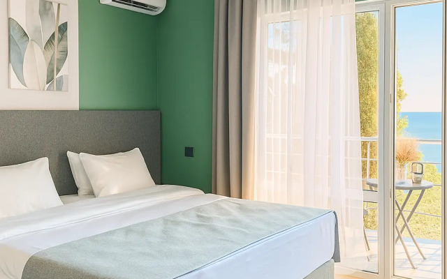 Manon Hotel