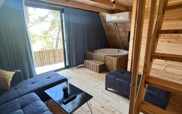 The Hill Glamping Bungalow