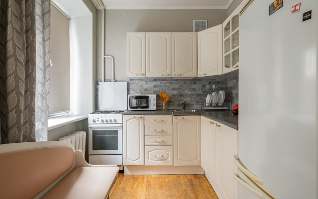 Апартаменты Кварт-Отель, Гашека, 11