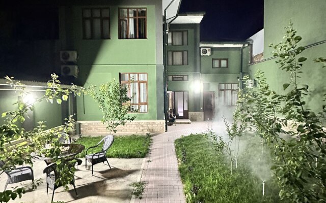 Art Inn Hotel