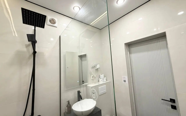 Апартаменты на Баумана 1