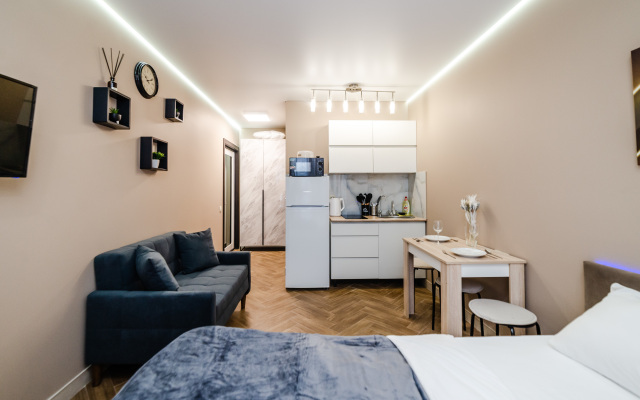 Апартаменты 1-я Магистральная 25 (232-3)