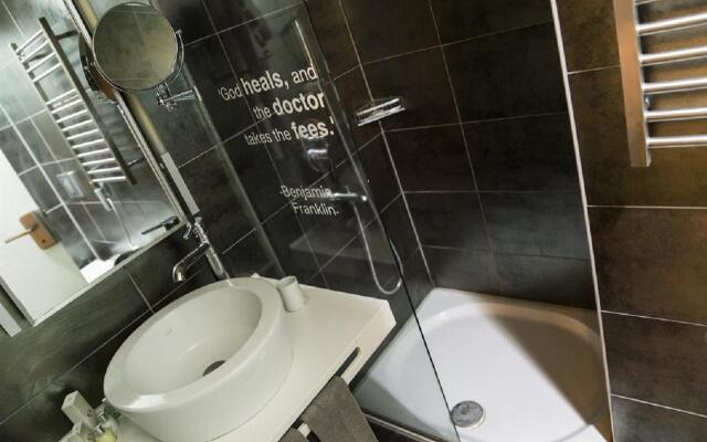 Ramada by Wyndham Istanbul Pera Hotel