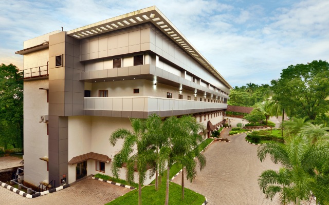 Eco Gardens Resorts Hotel
