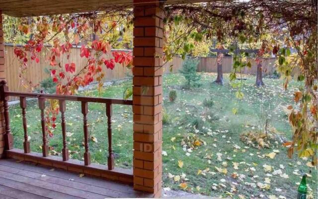 I Banya V Kratovo House