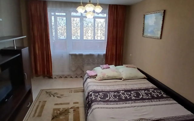 Квартира посуточно на Бардина Возле Микрохирургии глаза и Бонума