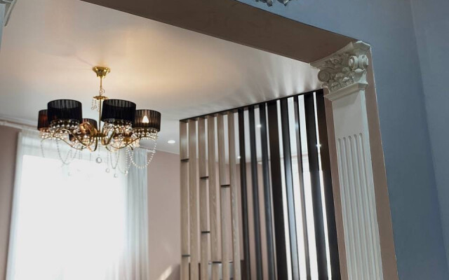 Апартаменты Apart Sharing на Пионерская 1/2