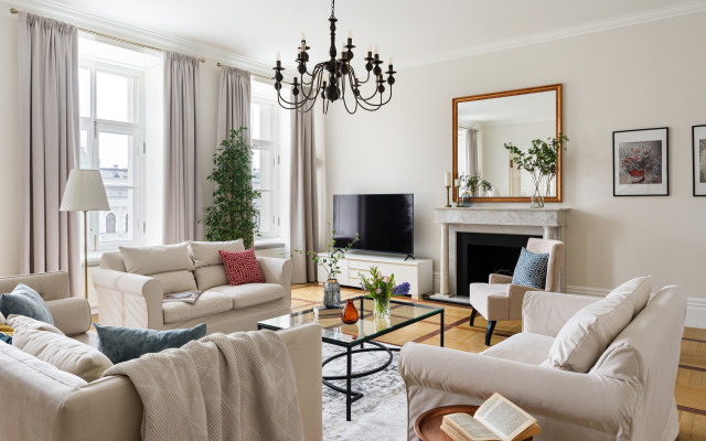 Апартаменты Minin Apartments с видом на Фонтанку 180 кв.м.