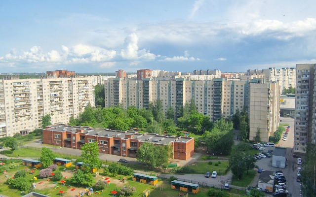 V Sankt-Peterburge Otlichnaya 3-Kh Komn. Kvartira Flat
