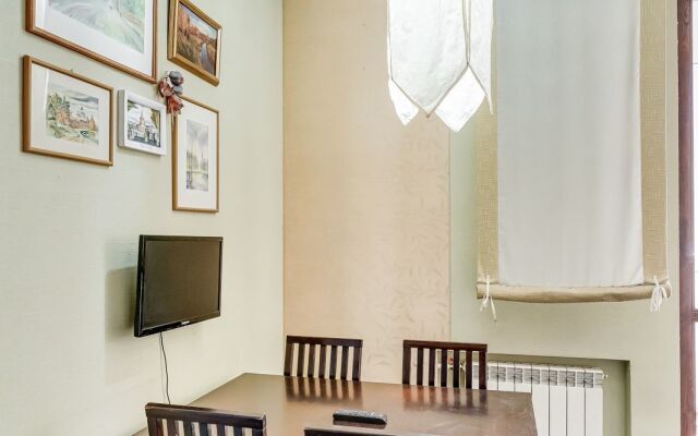 Na Bolshoy Sadovoy 52-56 Flat