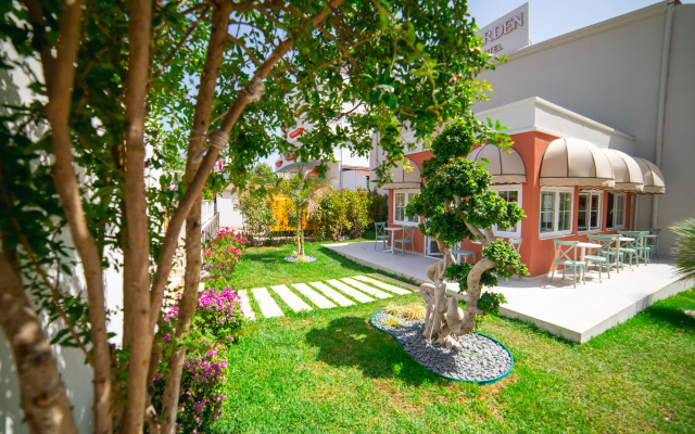 Rose Garden Premium Hotel