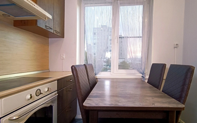 Uyutny sever na severnom proyezde Flat