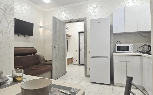 Raydas na Oranzhereynoy 17-1 Flat