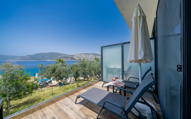 Отель Kalkan Beach Park