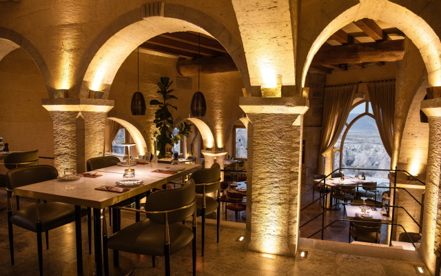 Millstone Cave Suites