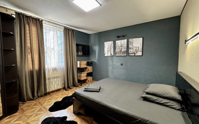 V 3 Minutakh ot Morya Private House