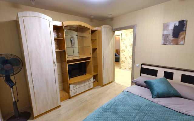 Квартира 3-комн. квартира в центре города