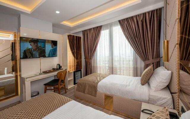 Luxury Airport Hotel by Zazzoni