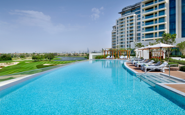 Отель Vida Emirates Hills