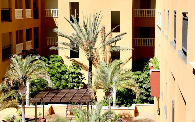 Grand Muthu Golf Plaza Hotel & Spa