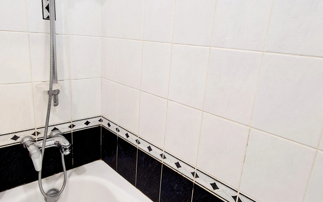 Uyutnaya 3kh Komnatnaya Ryadom s Parkom Flat