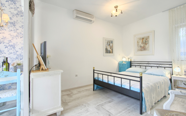 Villa Marizella Guest House