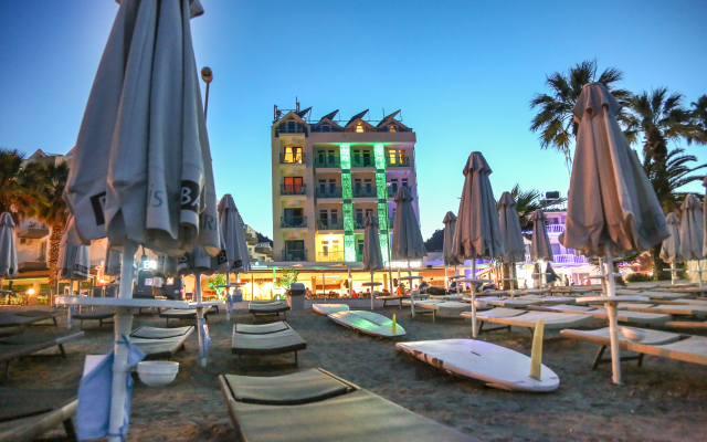 B&B Yüzbaşı Beach Hotel