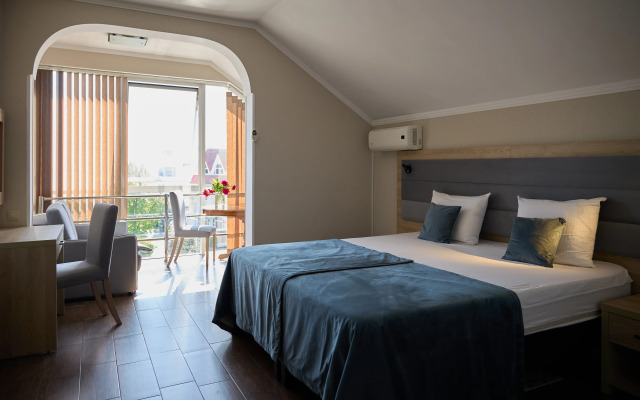 Vanatur Guest house