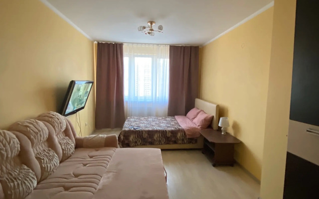 Квартира на Краснозвёздной Улице, 3