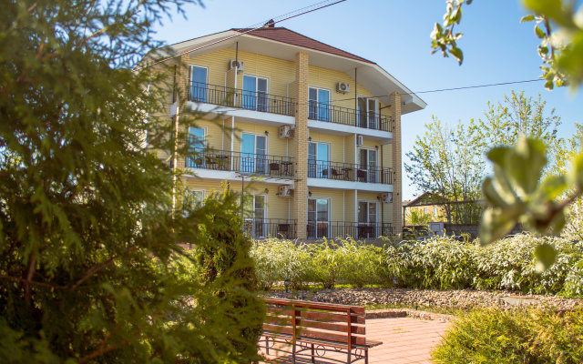 Svyatogor Hotel