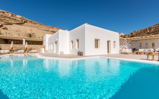 El Palacio Mykonos Villa