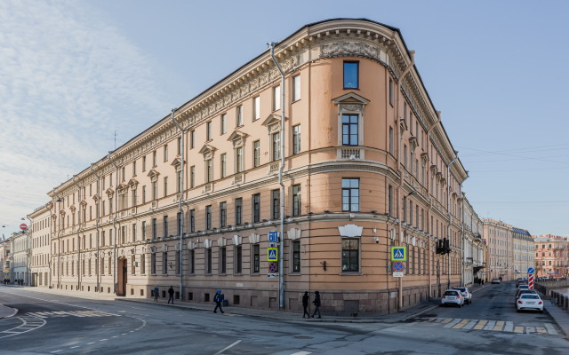 Апартаменты SpbStay на Вознесенском проспекте 3-5