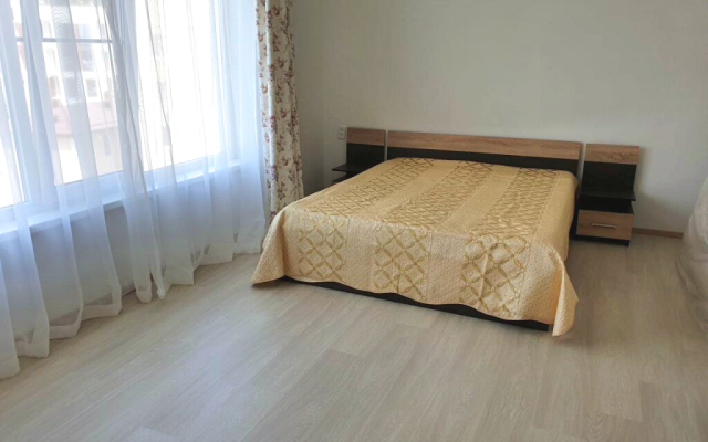 Na Startovoy Apartments