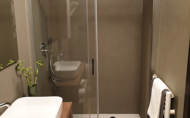 Giacarda Suite Apartments