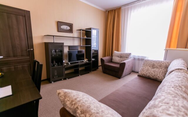 Parus Hotel
